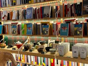 ESSERE CURA presentazioni alla Bibliothe & Co a Milano